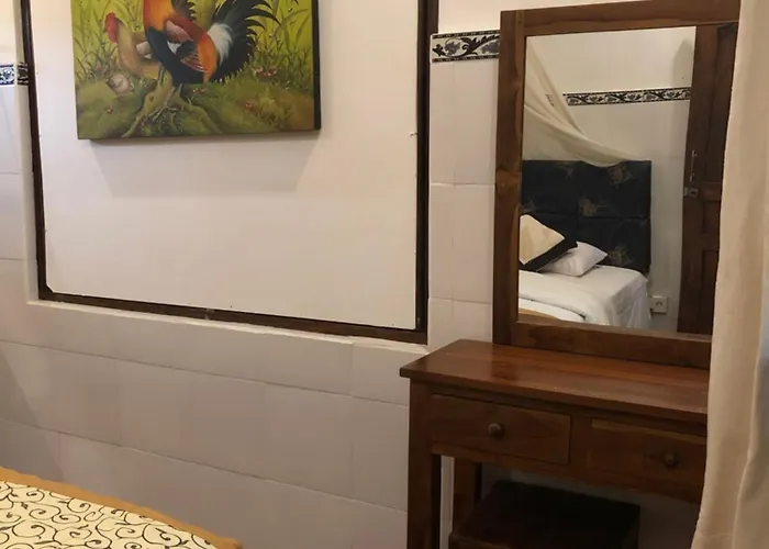 ホームステイ 1bd In Family Compound Ubud3, 15 Minute Walk To Yoga Barn